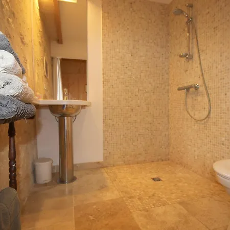 La Petite Maison Dans Le Gers Nyaraló Mauroux (Gers)