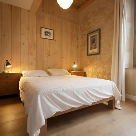 La Petite Maison Dans Le Gers Mauroux (Gers)